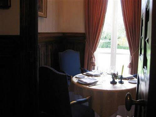 Hillion Hotel Chateau Du Val מראה חיצוני תמונה